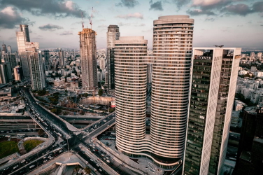 מגדלי הצעירים